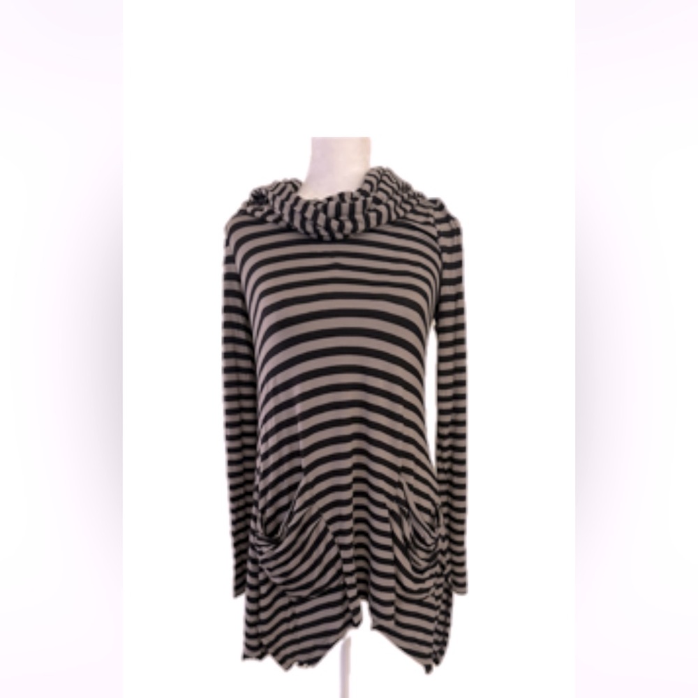 “Saks Fifth Avenue Blue” Pull-Over Hoodie Tunic, Black & Tan Striped, Size Small